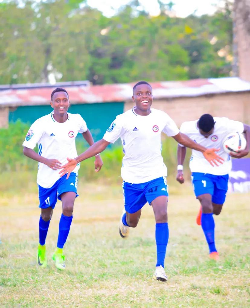 Wachezaji wa Biashara United wakishangilia bao pekee walilofunga dhidi ya African Sports kwenye mchezo uliopigwa uwanja wa Karume, Mara.