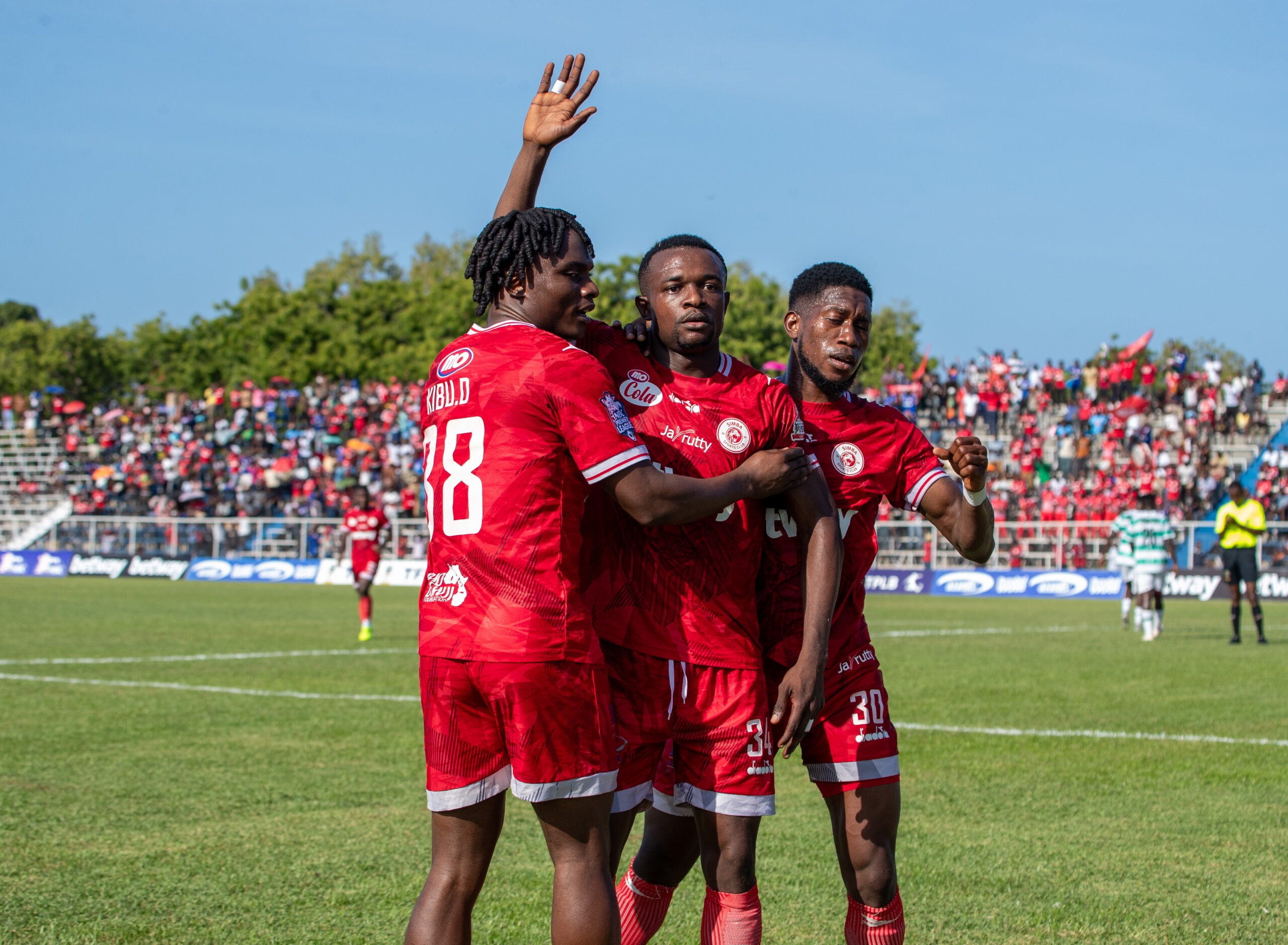 VIWANJA VIWILI KUWAKA MOTO LIGI KUU YA NBC LEO.